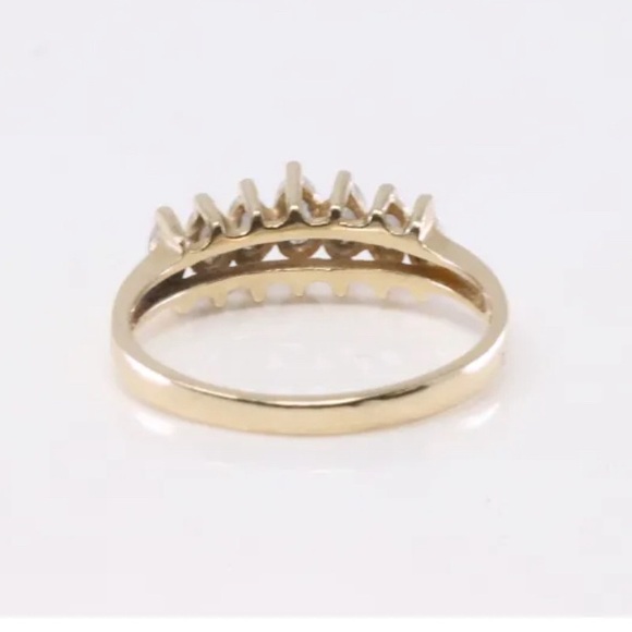 Marquise Diamond Ring 14Kt. - Picture 2 of 4